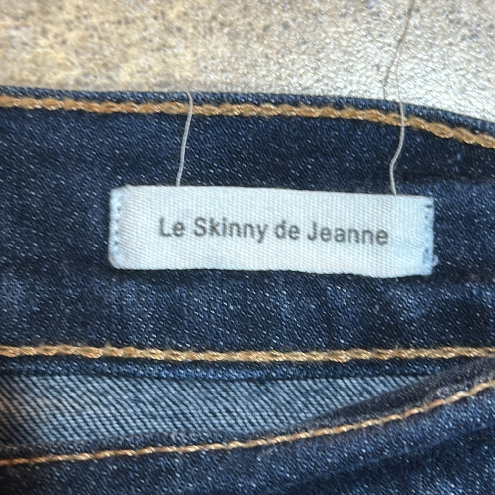 Women’s Frame skinny jeans size 29 inseam measures about 28” - Picture 4 of 6